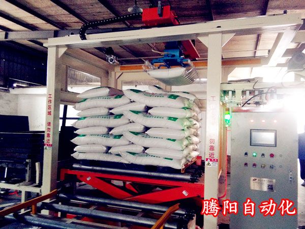 全自動(dòng)碼垛機(jī)為企業(yè)創(chuàng)造更高的效率